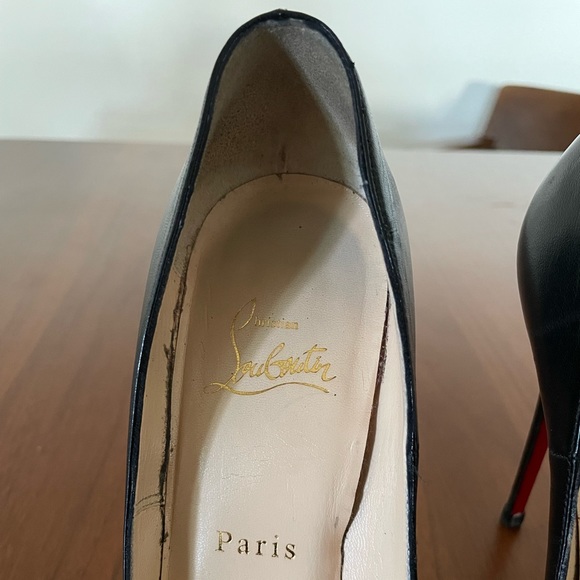 Christian Louboutin | Black So Kate Pumps | Size 36.5 - Picture 3 of 12